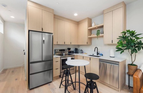 North Beacon Hill House | Beacon Hiill Townhomes