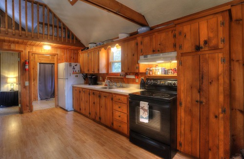 Oquossoc House | Beagle Lodge - Four season getaway - with shared waterfront and snowmobile access from your door!