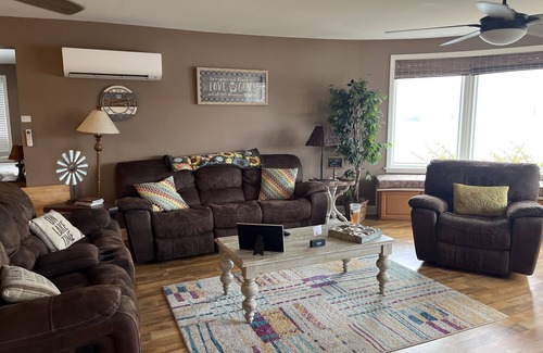 Bean Station House | Bean Station Cherokee Lake Front w/Dock and Boat Ramp
