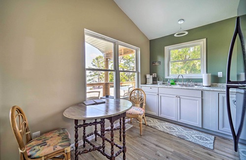 Bean Station Cottage | Bean Station Cottage: Unobstructed Lake Views