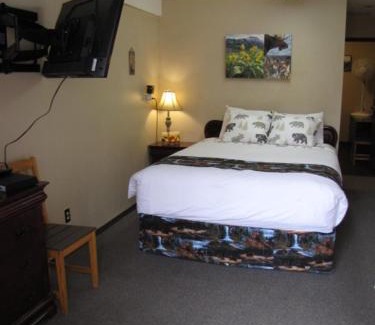 Mountain View Hotel | Bear Country Inn and Suites