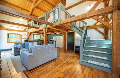 Accident Cabin | Bear Creek Lodge/Secluded Mountain Cabin w/Hot Tub, Fireplace & Stunning Views