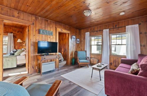 Holderness House | Bear Cub Cabin