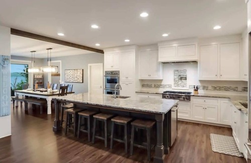 Maple City House | Bear Feet Retreat Sum