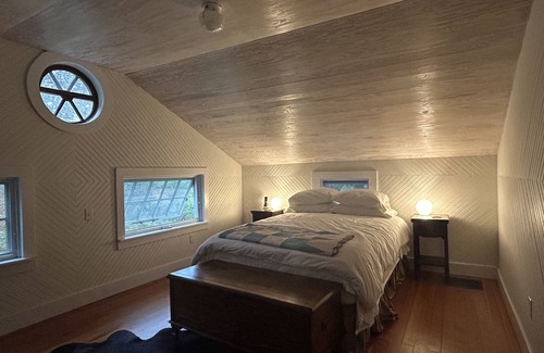 Delhi Other | Bear Hill Farm, Delhi NY - Restored 1850 Farmhouse On Winding Country Lane
