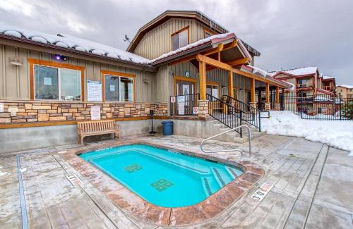 Bear Hollow Village House | Bear Hollow Beauty