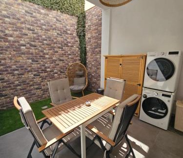 Nou Moles Apartment | Bear Homes - Olimpia Suite