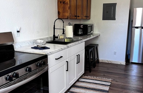 Paris Apartment | Bear Lake Private Suite-Sleeps 5-Historic Paris
