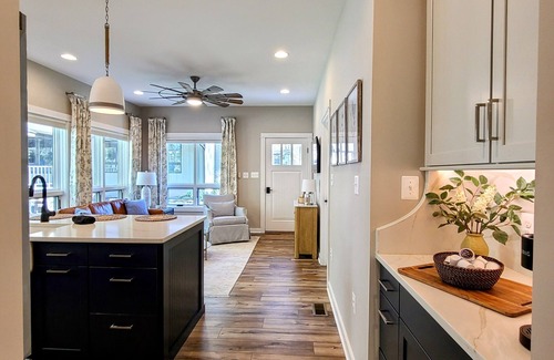 Leesburg Cottage | Bear Mountain Cottage