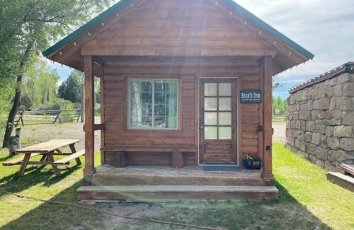 Heise Apartment | Bear's Den At Mountain River Ranch