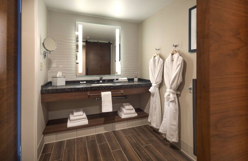 Highland Hotel | Bear Springs Hotel