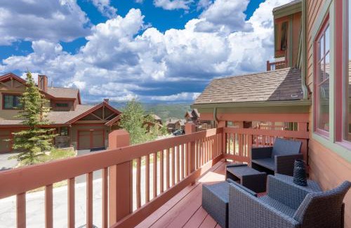 Bear Crossing House | Bear Trail townhouse