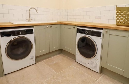 Little Rissington House | Bears Court - Unit 3