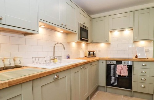 Little Rissington House | Bears Court - Unit 3