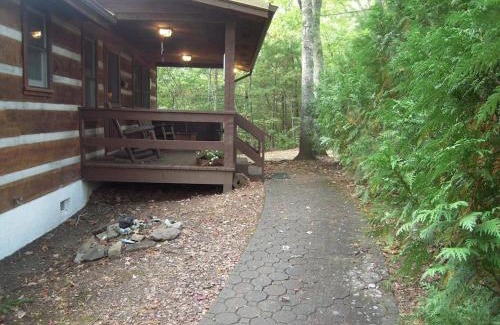 Gatlinburg - Pigeon Forge House | Bears Hideaway