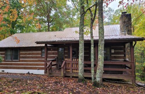 Gatlinburg - Pigeon Forge House | Bears Hideaway