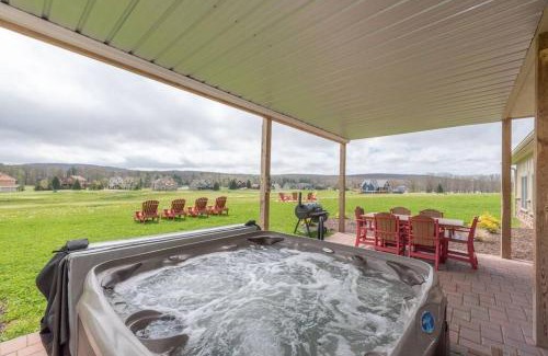 Waterfront Greens House | Beary Fine 6 bed 5 bath luxury home w indoor pool