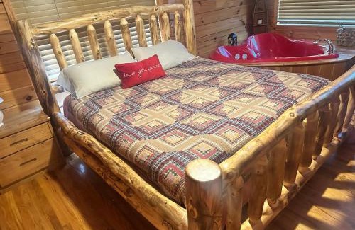Sevierville House | Beary Tale! Your happily ever after starts here!