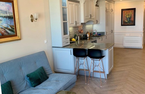Beaulieu-sur-Mer Apartment | Beaulieu-sur-mer. Grand Appartement
