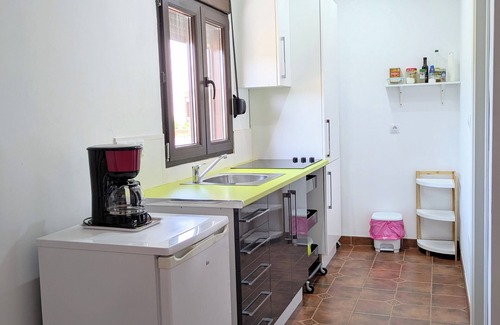 Villanueva del Trabuco Apartment | Beautiful studios with mountain views