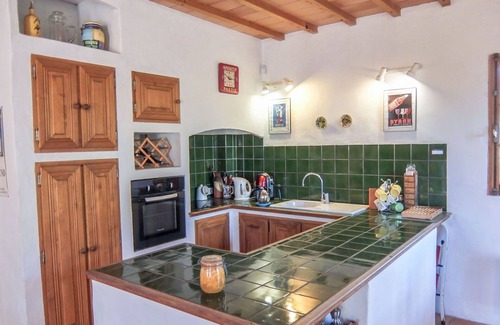 Palau-del-Vidre House | Beautiful private villa for 6 people with private pool, WIFI, TV, terrace and parking