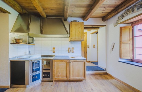 Velva Apartment | Beautiful apartment for 4 guests with WIFI, TV, patio and parking