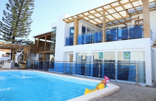 San Antonio de Guerra Villa | Beautiful villa