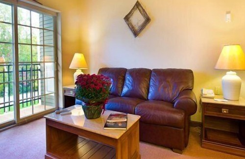 Mount Sunapee Apartment | Beautiful 1 bedroom unit at resort, sleeps 4
