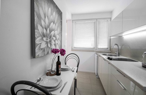 Donja luka Apartment | Beautiful 1 bedroom app, by beach