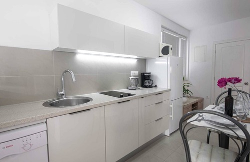 Donja luka Apartment | Beautiful 1 bedroom app, by beach