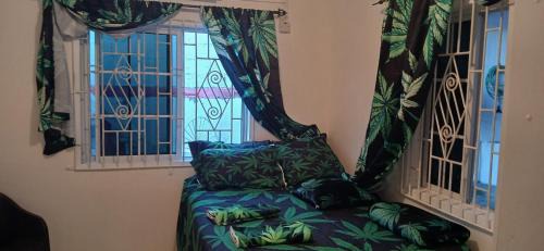 Port Morant House | Beautiful 1-Bedroom in St Thomas Jamaica