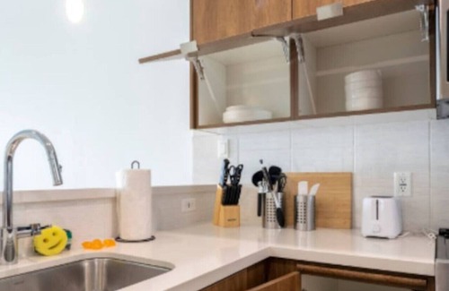 Koreatown Apartment | Beautiful 1Bed in K Town (ID239)