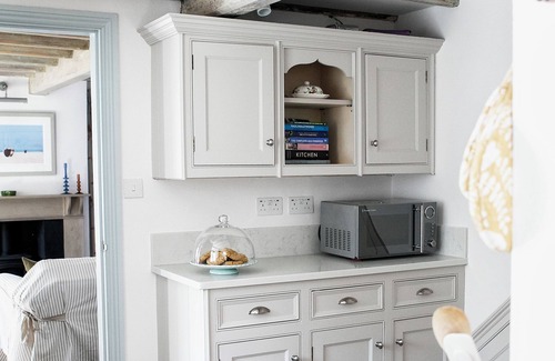 Ripley Cottage | Beautiful 2 bedroom village cottage