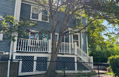 Dorchester Apartment | Beautiful 2-Bedroom, 2-Bath Townhouse