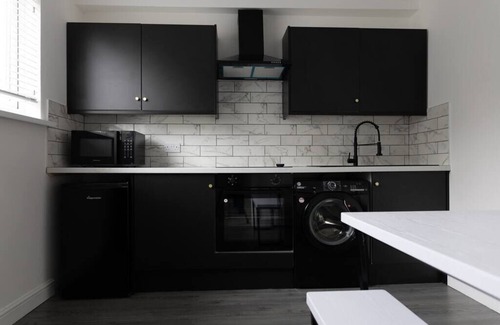 Cathays Apartment | Beautiful 2 Bedroom Apartment Near City Centre