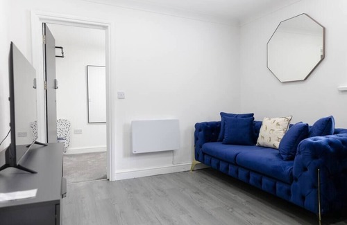 Cathays Apartment | Beautiful 2 Bedroom Apartment Near City Centre