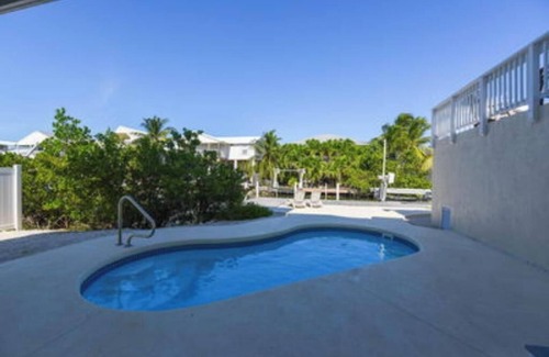 Cutthroat Harbor Estates House | Beautiful 2 Bedroom 2 Bath Pool Home With Sunset Views