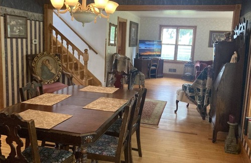 Shawano House | Beautiful 20 acre ranch just outside of Shawano!
