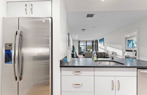 Columbus Park - Andrew Square Apartment | Beautiful 2BD/2BA in Southend Boston 7983