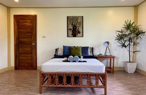 Ormoc House | Beautiful 2BD Farmhouse for 6-8pax