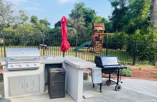 Shinnecock Hills Apartment | Beautiful 2bedroom w Pool close to the beach and Southampton Village
