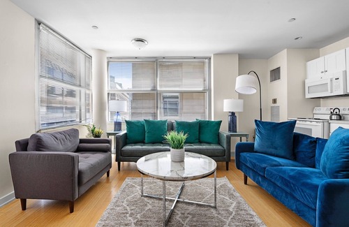 Theatre District Apartment | Beautiful 2BR apt in Downtown Boston 3136