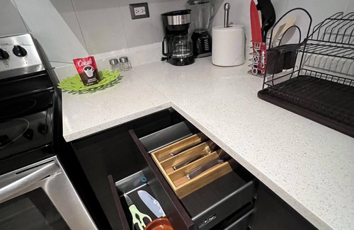 Zona 11 Apartment | Beautiful 3-bedroom apartment near airport