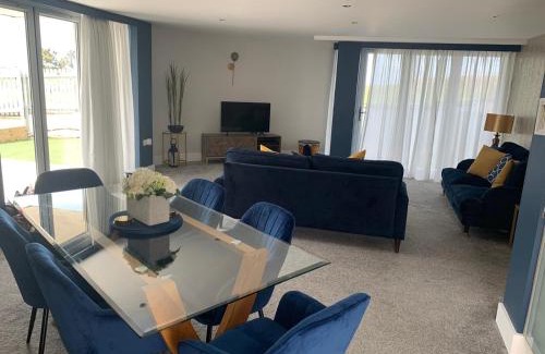 Newquay Apartment | Beautiful 3 bedroom apartment by the Sea