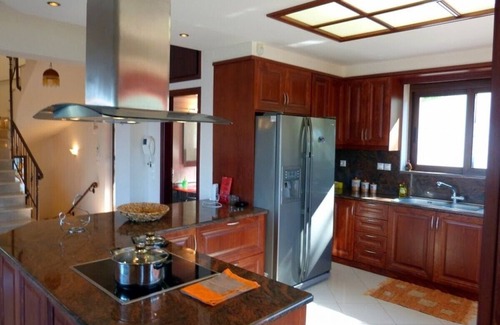 Katochori Villa | Beautiful 3-Storey Villa with Private Pool and Amazing Views to the Cretan Sea !