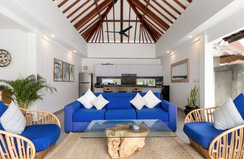 Batubelig Villa | Beautiful 3BR Villa W/Private Pool in Bali, Bali Villa 2207
