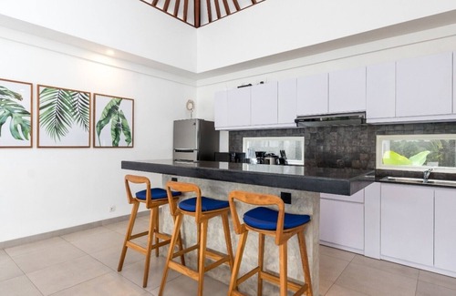 Batubelig Villa | Beautiful 3BR Villa W/Private Pool in Bali, Bali Villa 2207