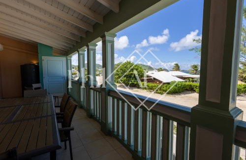 Bellevue Apartment | Beautiful 4,5 bed-rooms Beach-front Duplex of 189 m2 at Orient Beach