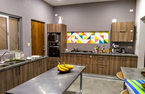 La Paz House | beautiful 4 bedroom house (duplex)