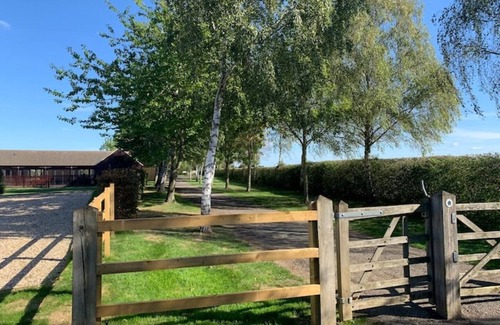 Upper Dean House | Beautiful 5 Bedroom Countryside Retreat